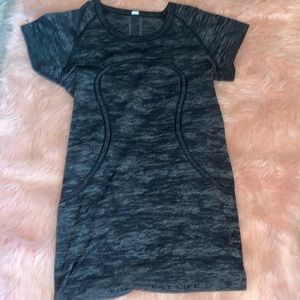 Lululemon swifty tech short sleeve